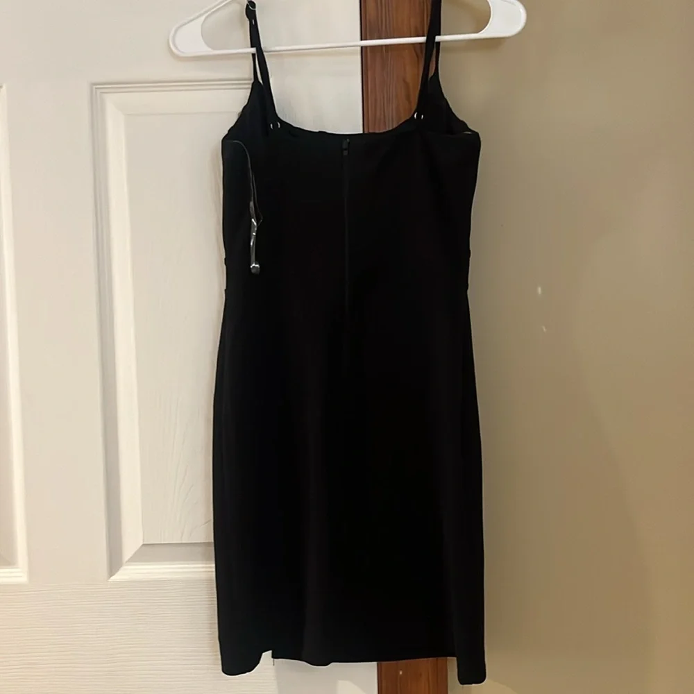 BLACK DRESS!! - Picture 4 of 5